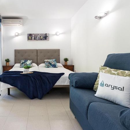 סאלו Estudio A 100 Metros De La Playa מראה חיצוני תמונה