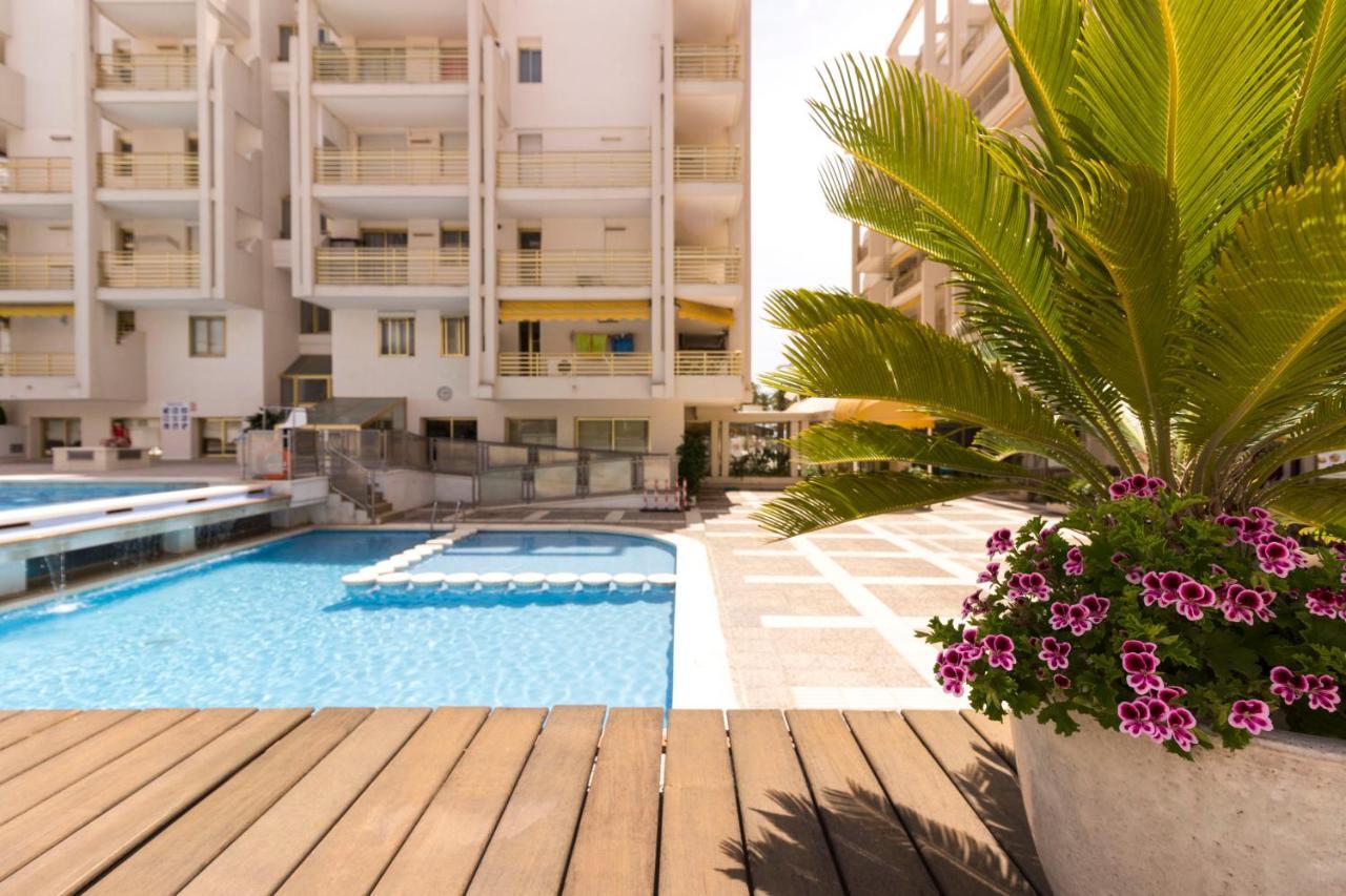 סאלו Estudio A 100 Metros De La Playa מראה חיצוני תמונה