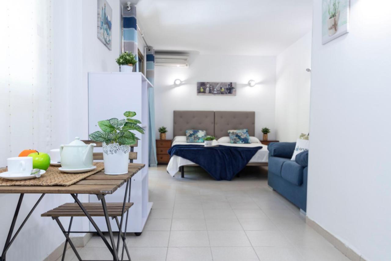סאלו Estudio A 100 Metros De La Playa מראה חיצוני תמונה